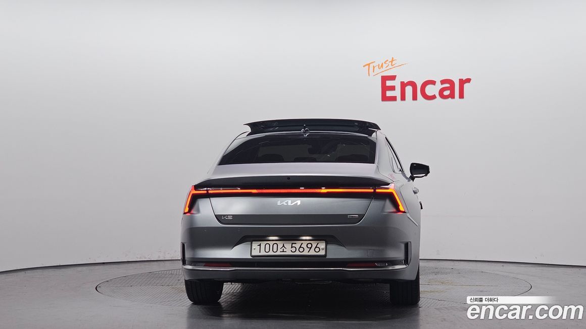 Kia K8 2025