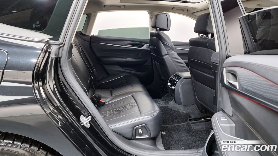 BMW Gran Turismo 2021