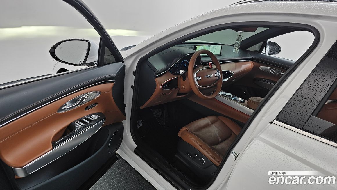 Genesis GV70 2023