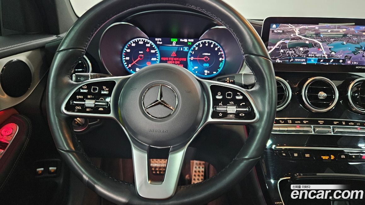 Mercedes-Benz GLC-Class 2022