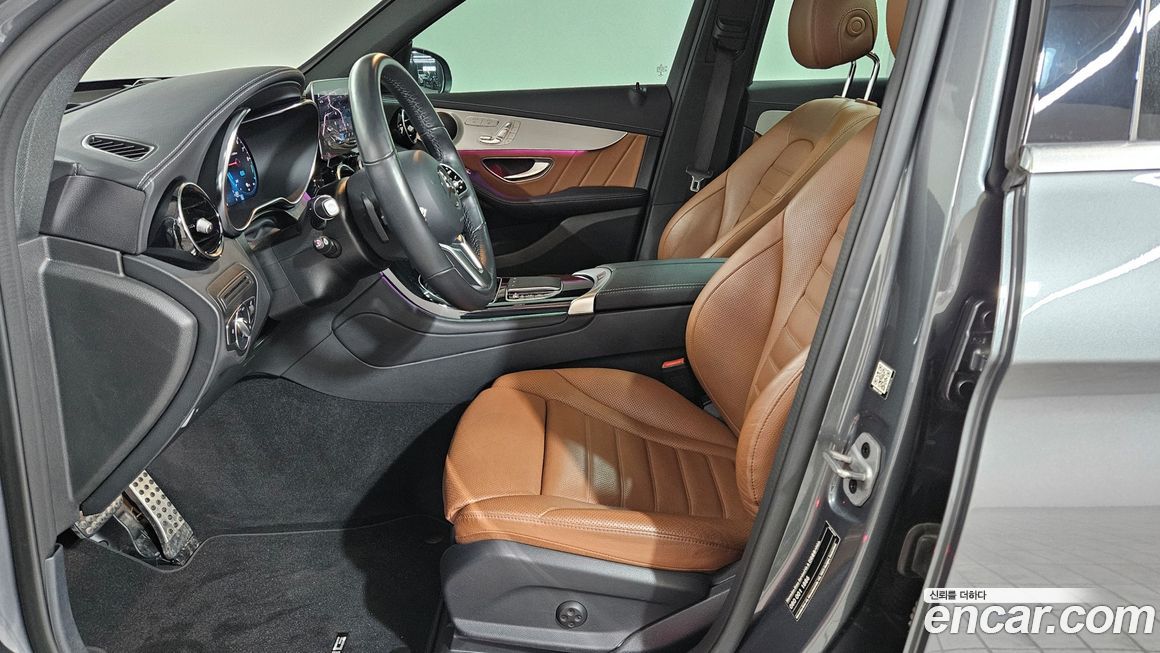 Mercedes-Benz GLC-Class 2022