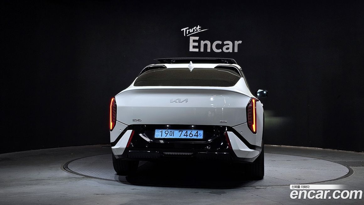 Kia EV4 2026