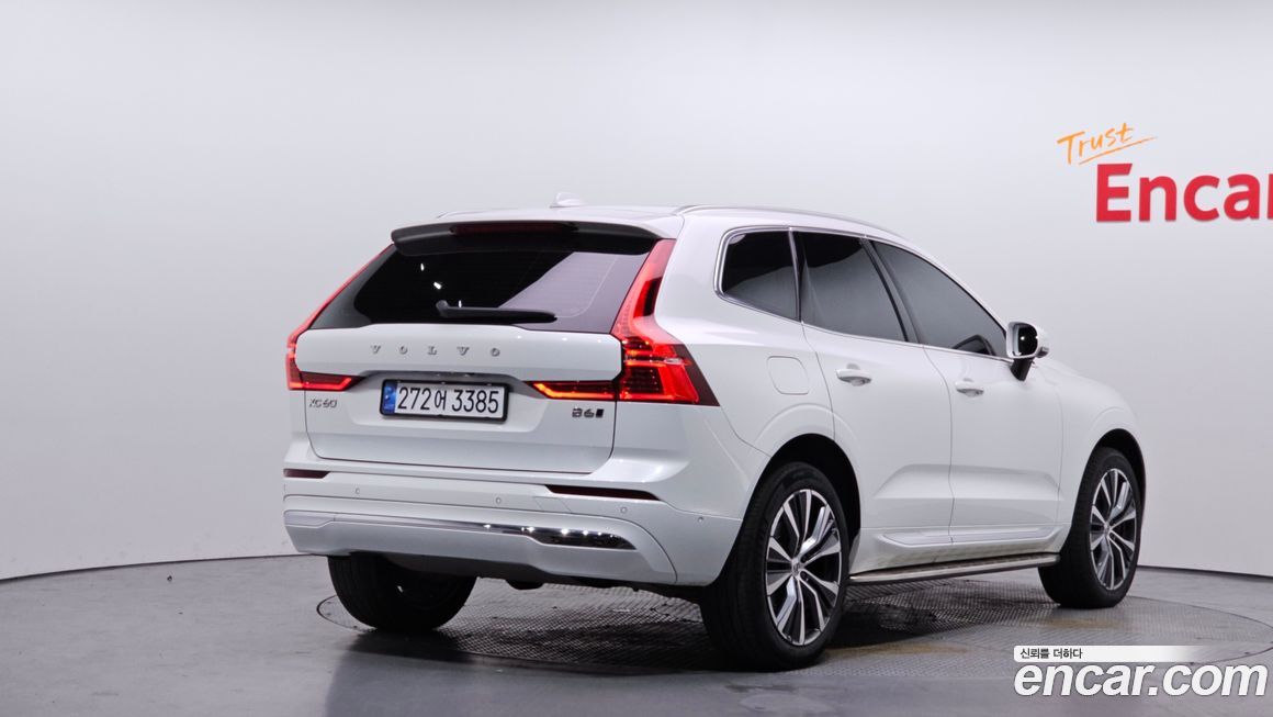 Volvo XC60 2022