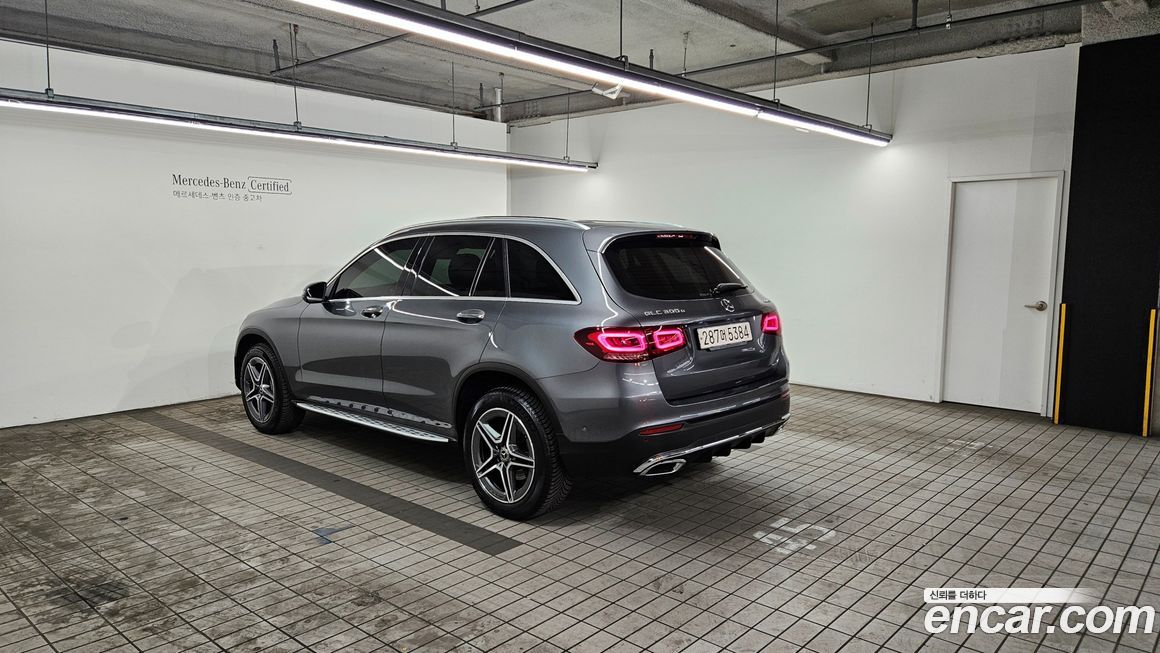 Mercedes-Benz GLC-Class 2022
