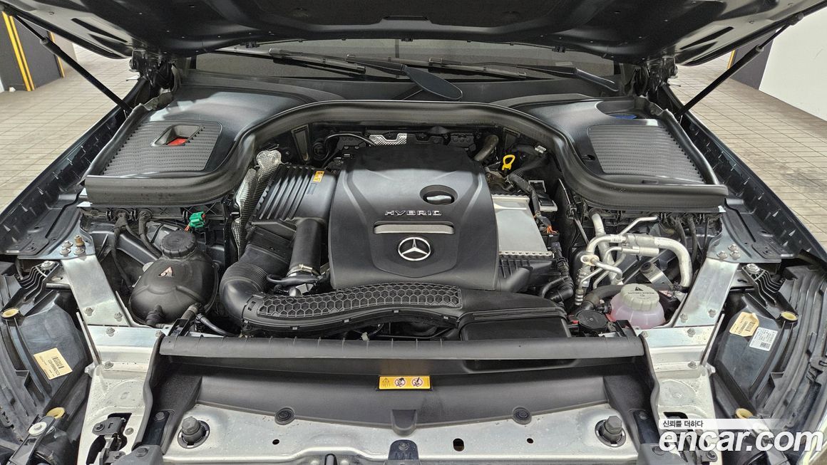 Mercedes-Benz GLC-Class 2022