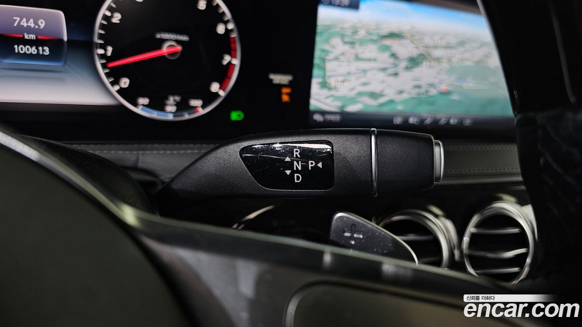 Mercedes-Benz S-Class 2019