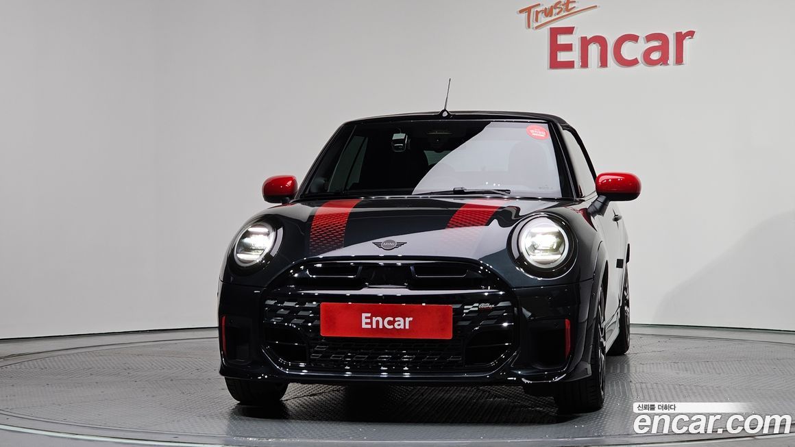 Mini Cooper Convertible 2025