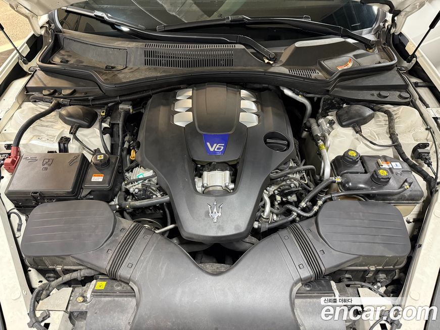 Maserati Quattroporte 2017