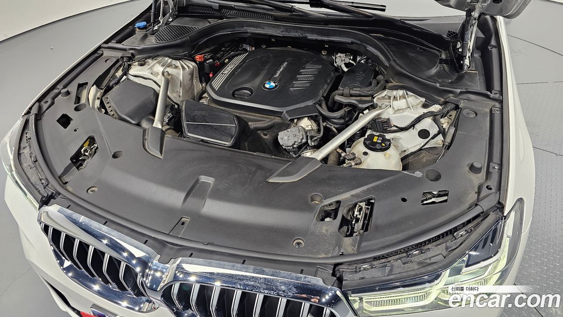 BMW Gran Turismo 2022