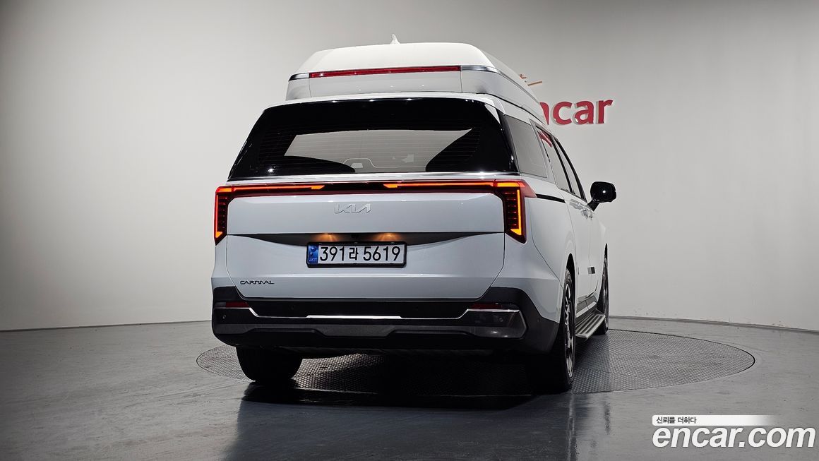 Kia Canival 2024