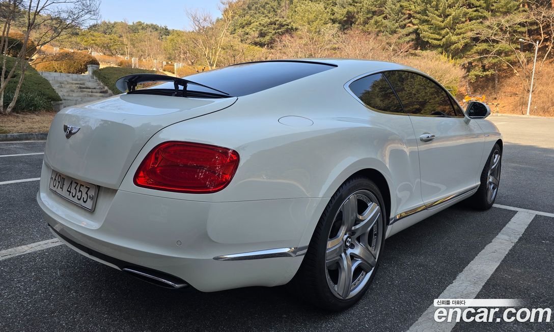 Bentley Continental 2012