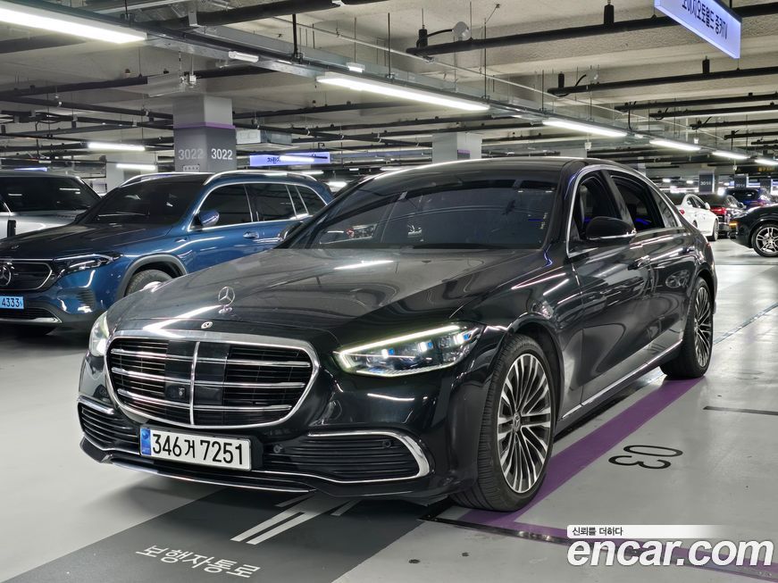 Mercedes-Benz S-Class 2021