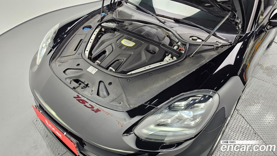 Porsche Panamera 2018