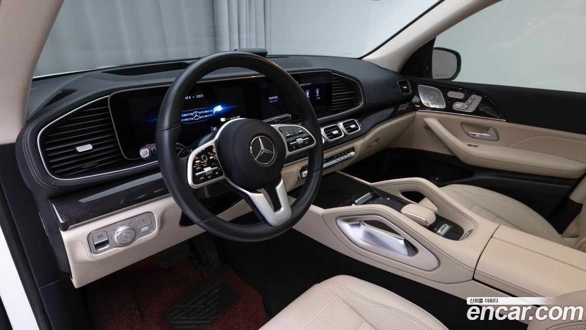 Mercedes-Benz GLE-Class 2021