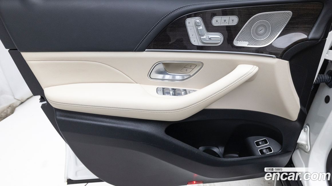 Mercedes-Benz GLE-Class 2021