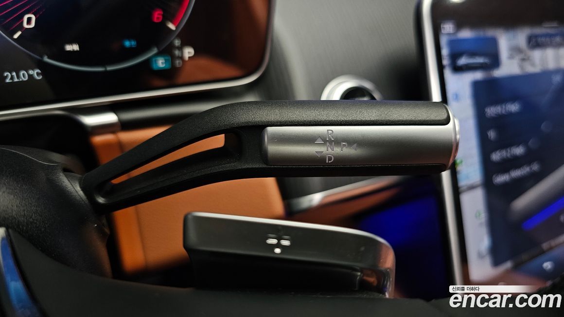 Mercedes-Benz S-Class 2024