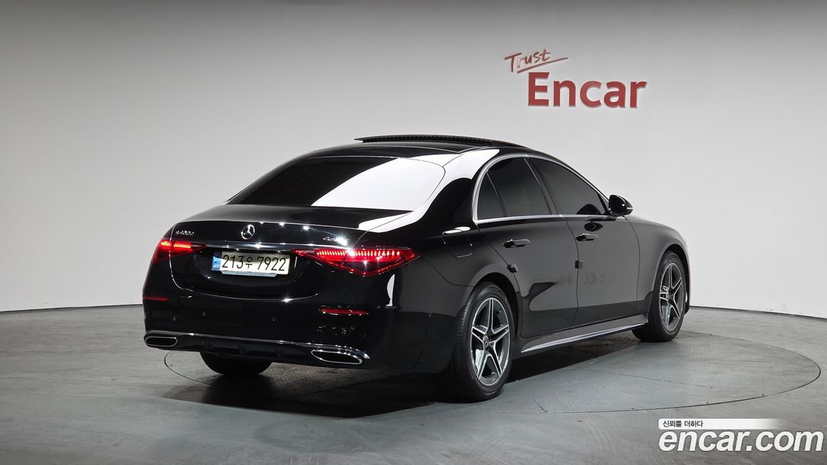 Mercedes-Benz S-Class 2022