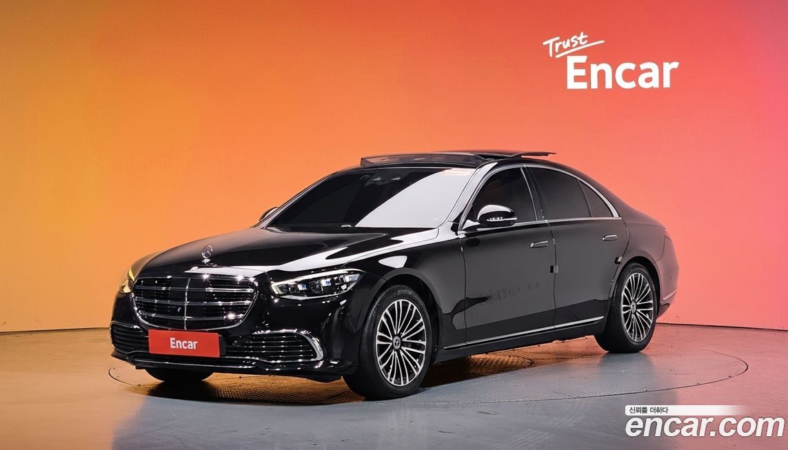 Mercedes-Benz S-Class 2024
