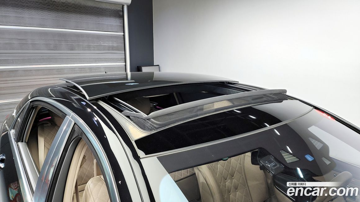 Mercedes-Benz S-Class 2020