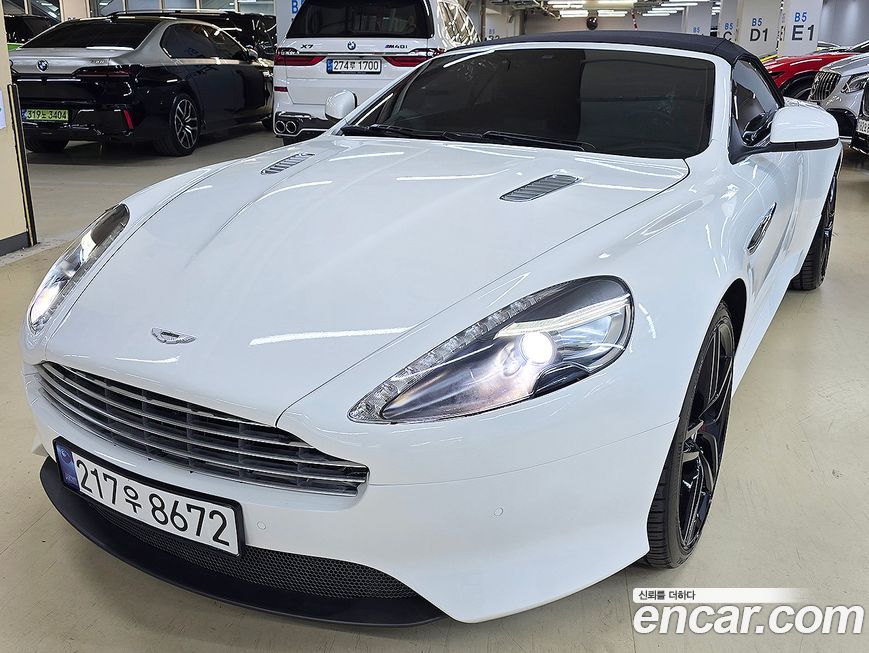 Astonmartin DB9 2015