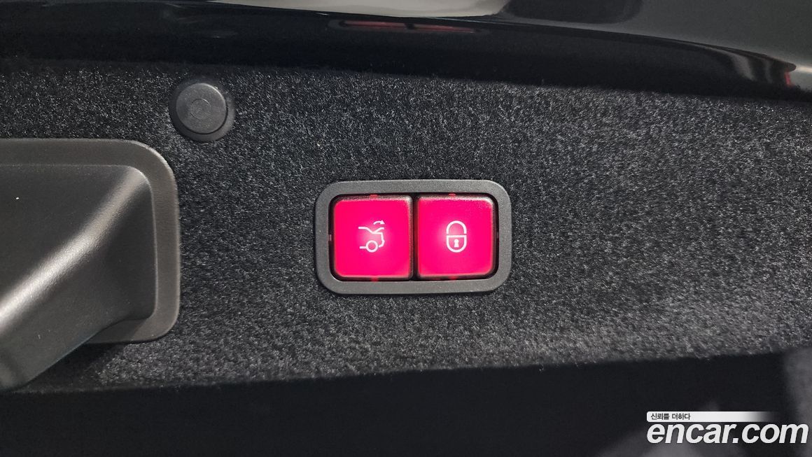 Mercedes-Benz S-Class 2020