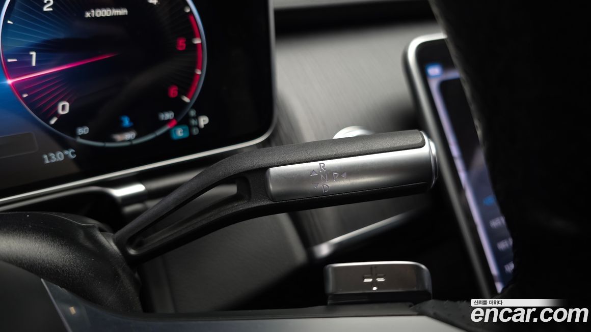 Mercedes-Benz S-Class 2022