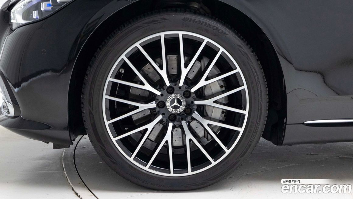 Mercedes-Benz S-Class 2022