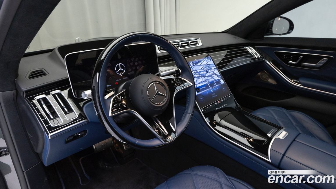 Mercedes-Benz S-Class 2024