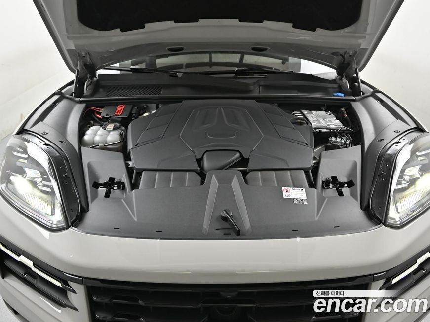 Porsche Cayenne 2024