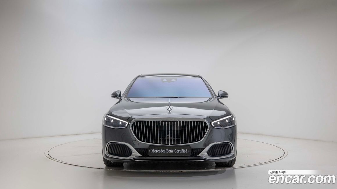 Mercedes-Benz S-Class 2024