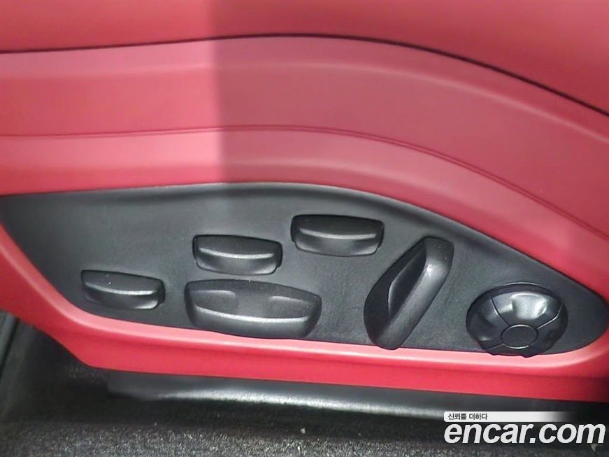 Porsche Panamera 2023