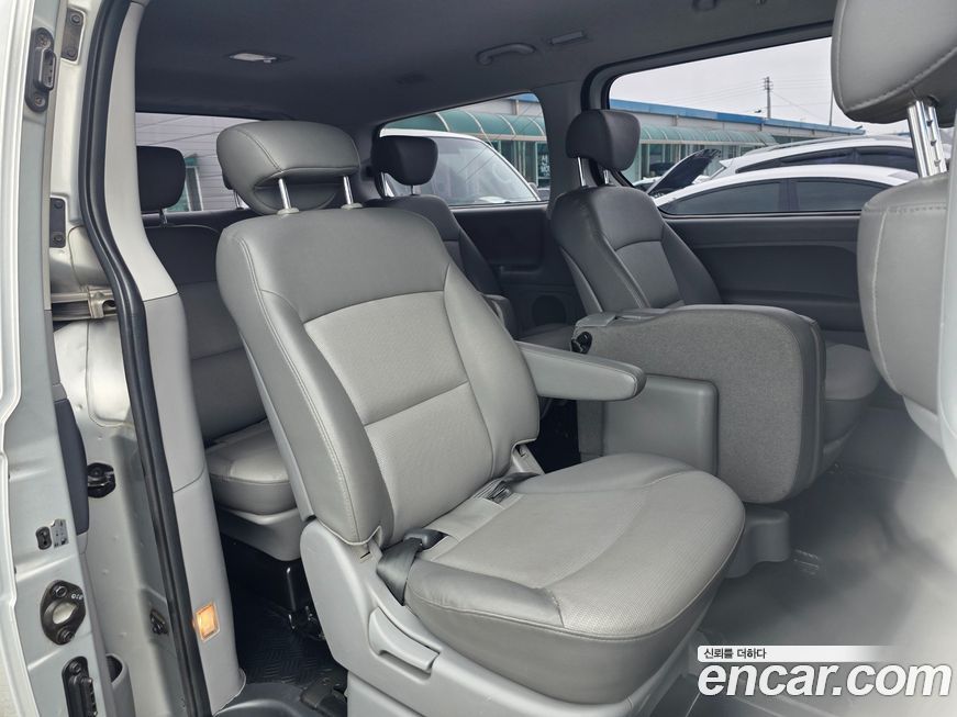 Hyundai Starex 2009