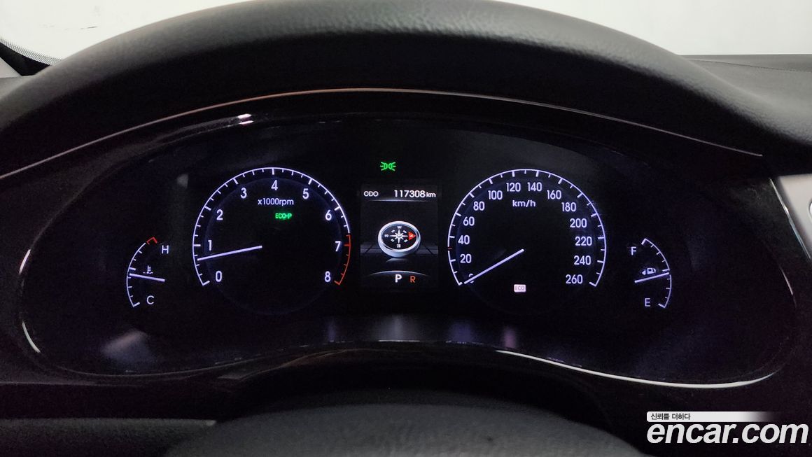 Hyundai Genesis 2013