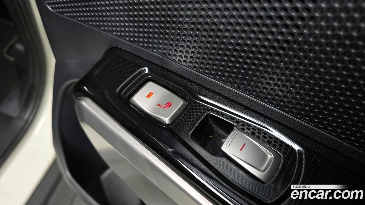 KG_Mobility_Ssangyong TIBOLI 2015