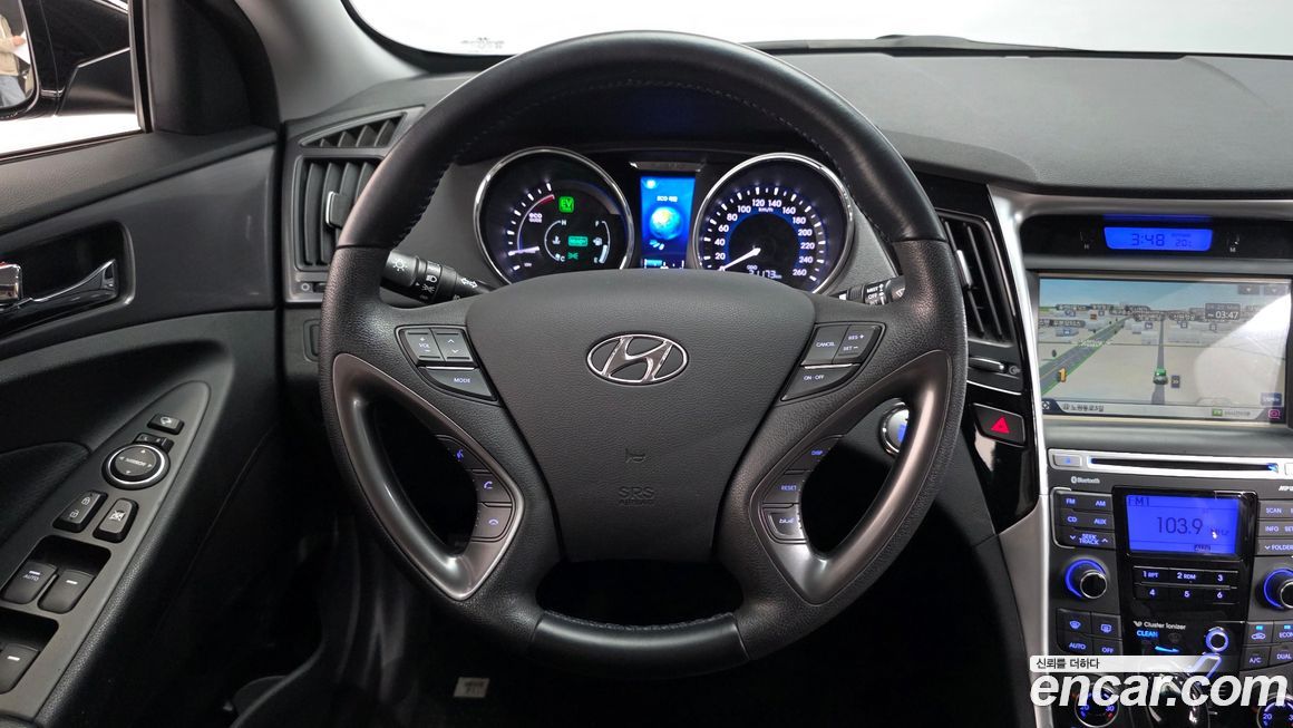Hyundai Sonata 2012