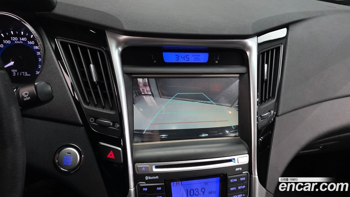 Hyundai Sonata 2012