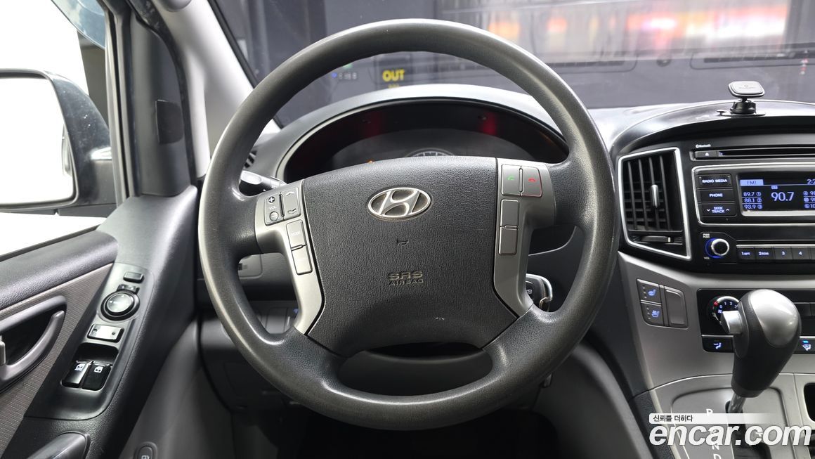 Hyundai Starex 2016