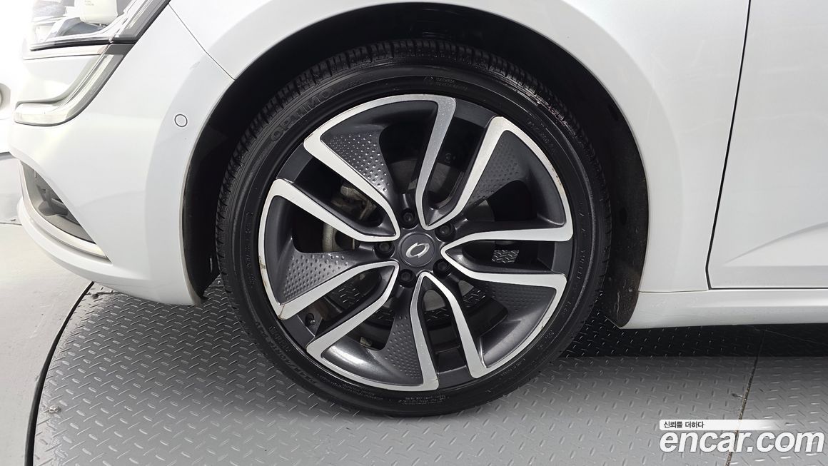 Renault-KoreaSamsung SM6 2017