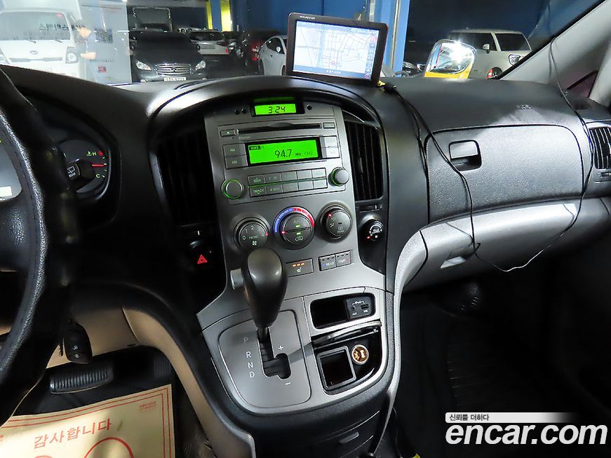 Hyundai Starex 2015