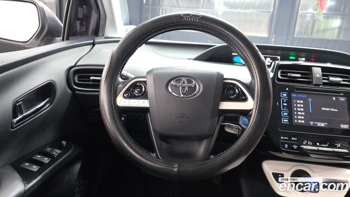 Toyota Prius 2016
