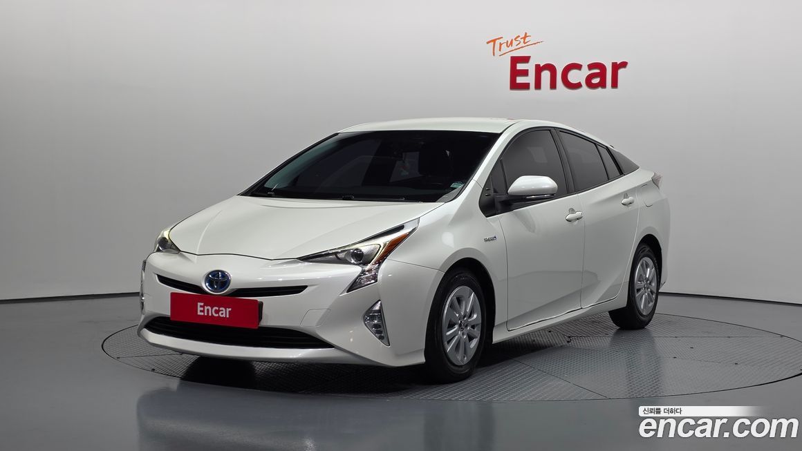 Toyota Prius 2016