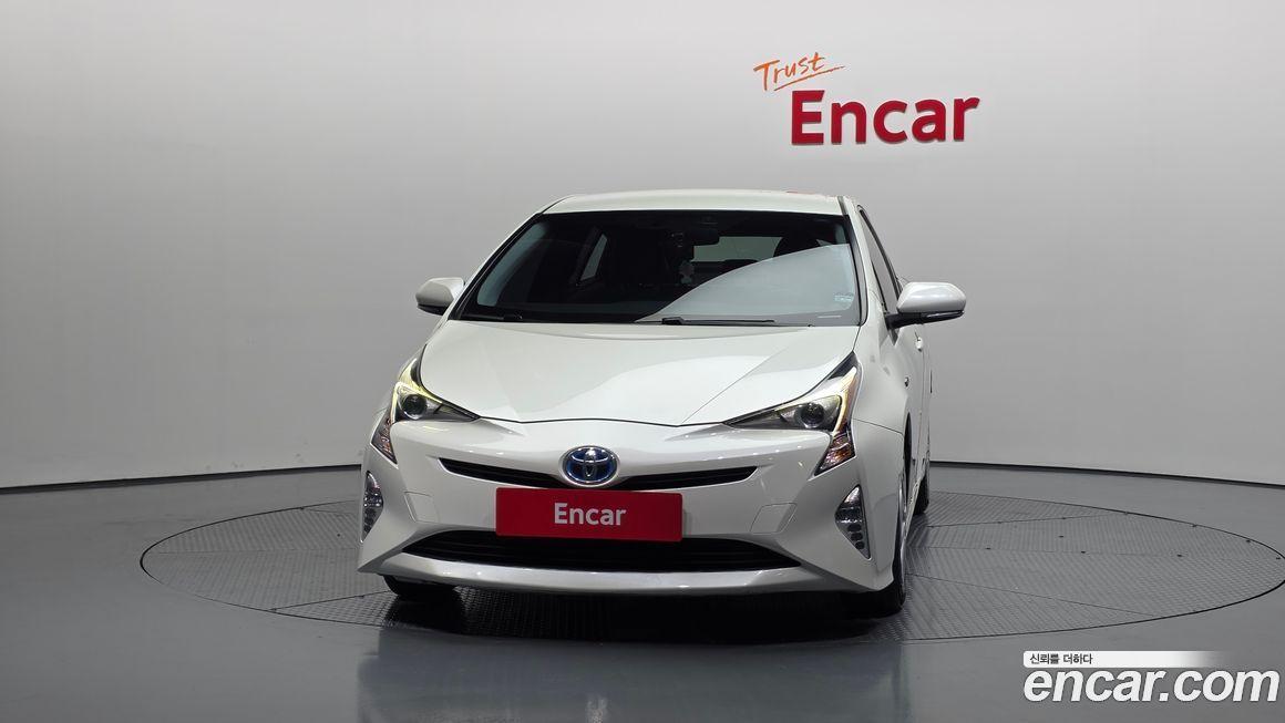 Toyota Prius 2016