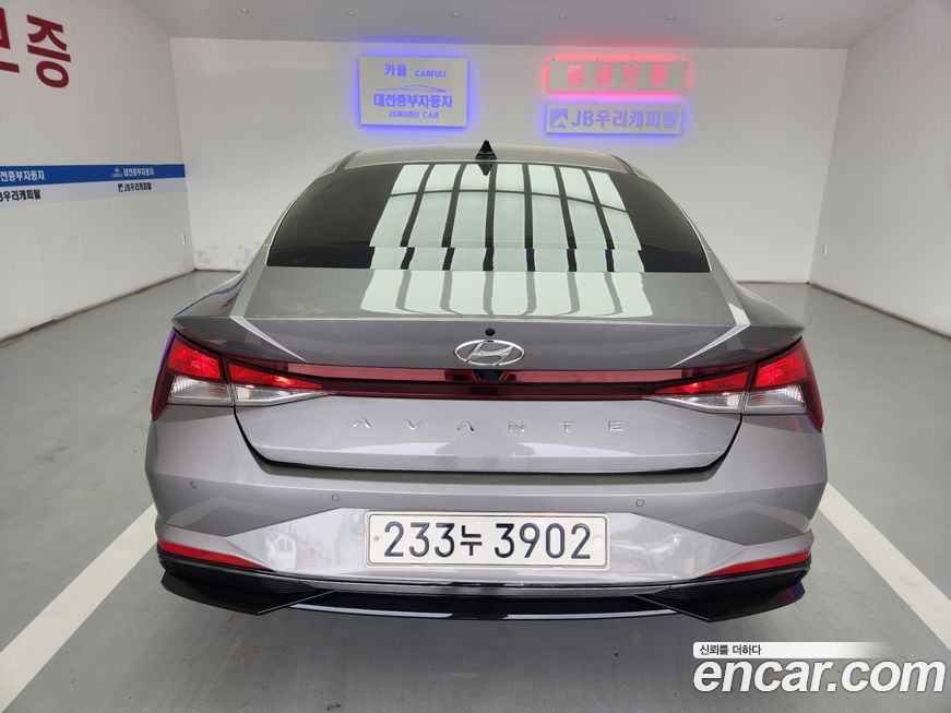 Hyundai AVANTE 2022