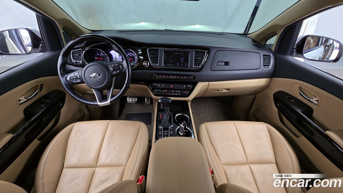 Kia Canival 2019