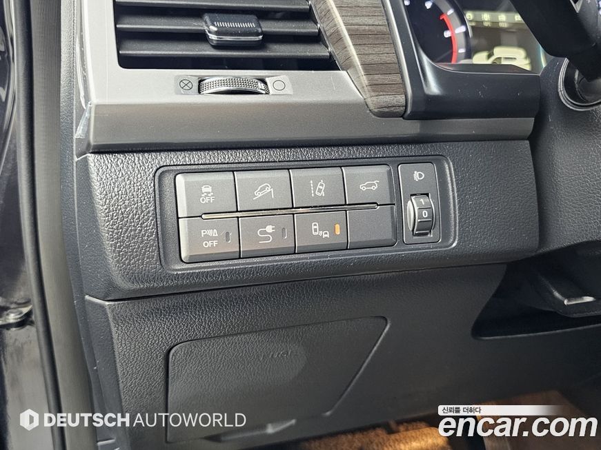 KG_Mobility_Ssangyong Rexton 2019