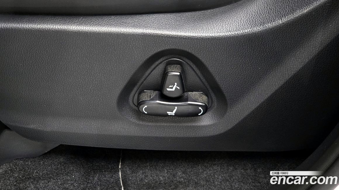 KG_Mobility_Ssangyong Rexton 2018