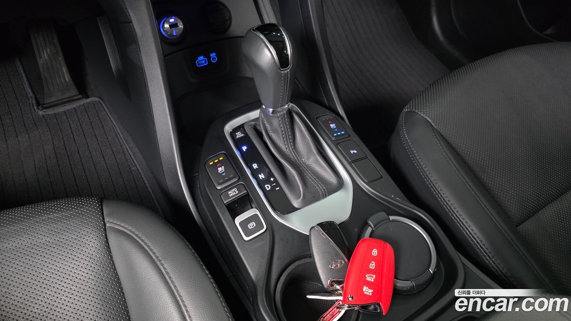 Hyundai Santafe 2016