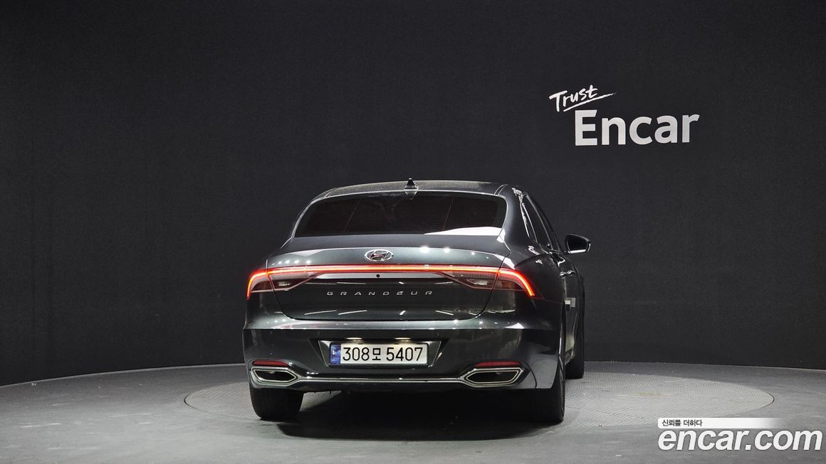 Hyundai Grandeur 2021