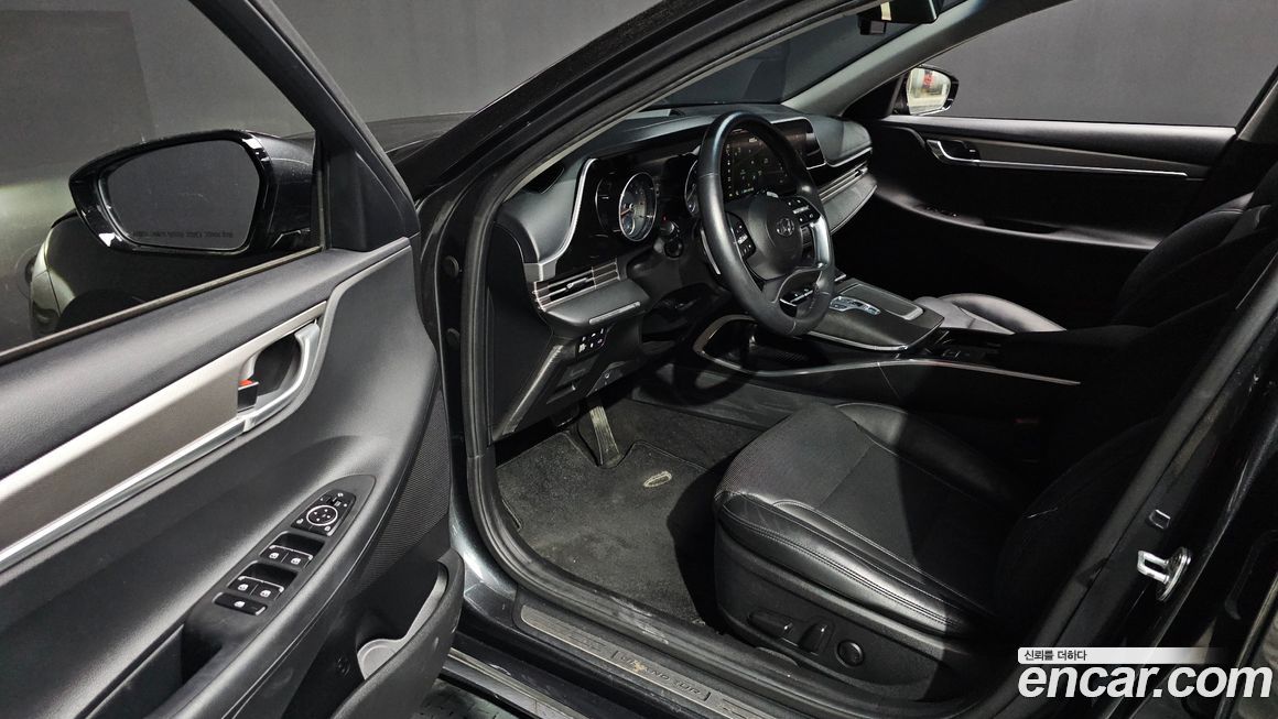 Hyundai Grandeur 2021