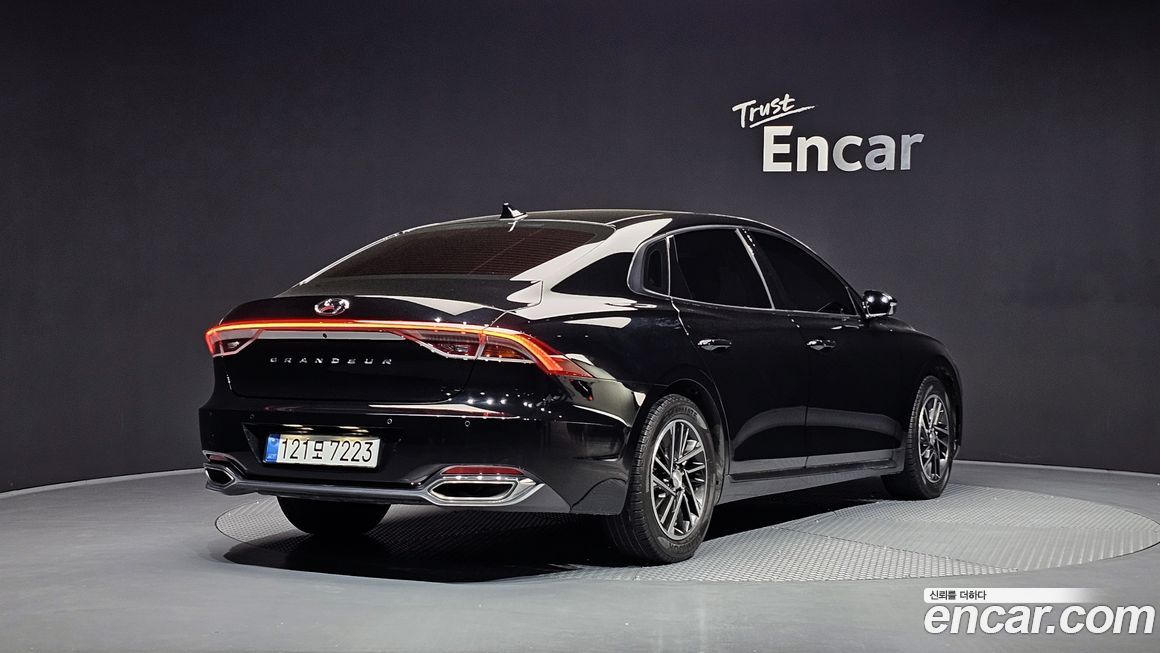 Hyundai Grandeur 2020